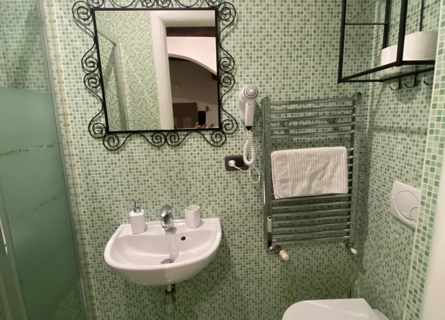 B&B And Home La Piazzetta Della Pioggia Bologne