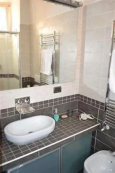Gasthof B&B And Home La Piazzetta Della Pioggia Bologna